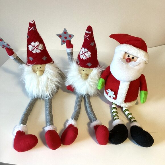 A Bundle of Christmas Soft Plush Bears Shelf Sitters Festive Sears Snowbeary - Picture 2 of 15